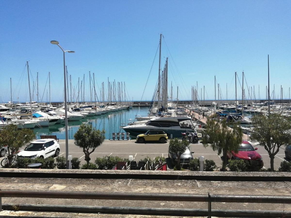 Joli Studio Bord De Mer, Clim, Balcon, Parking Prive Menton Dış mekan fotoğraf