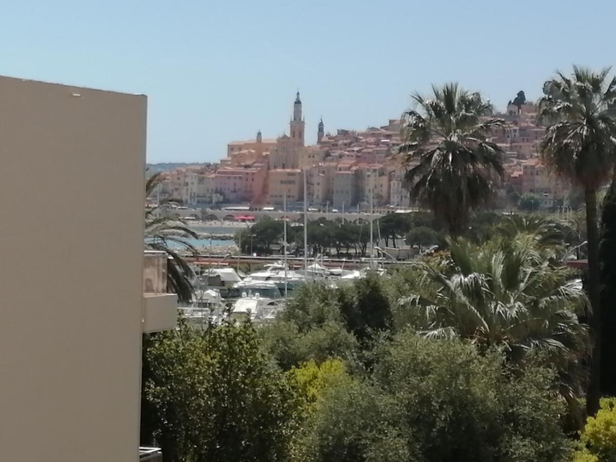 Joli Studio Bord De Mer, Clim, Balcon, Parking Prive Menton Dış mekan fotoğraf