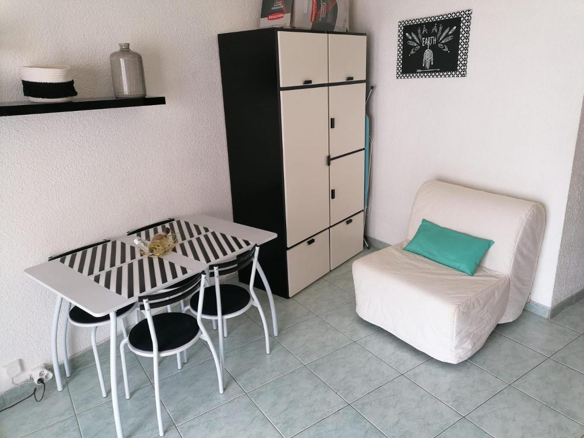Joli Studio Bord De Mer, Clim, Balcon, Parking Prive Menton Dış mekan fotoğraf